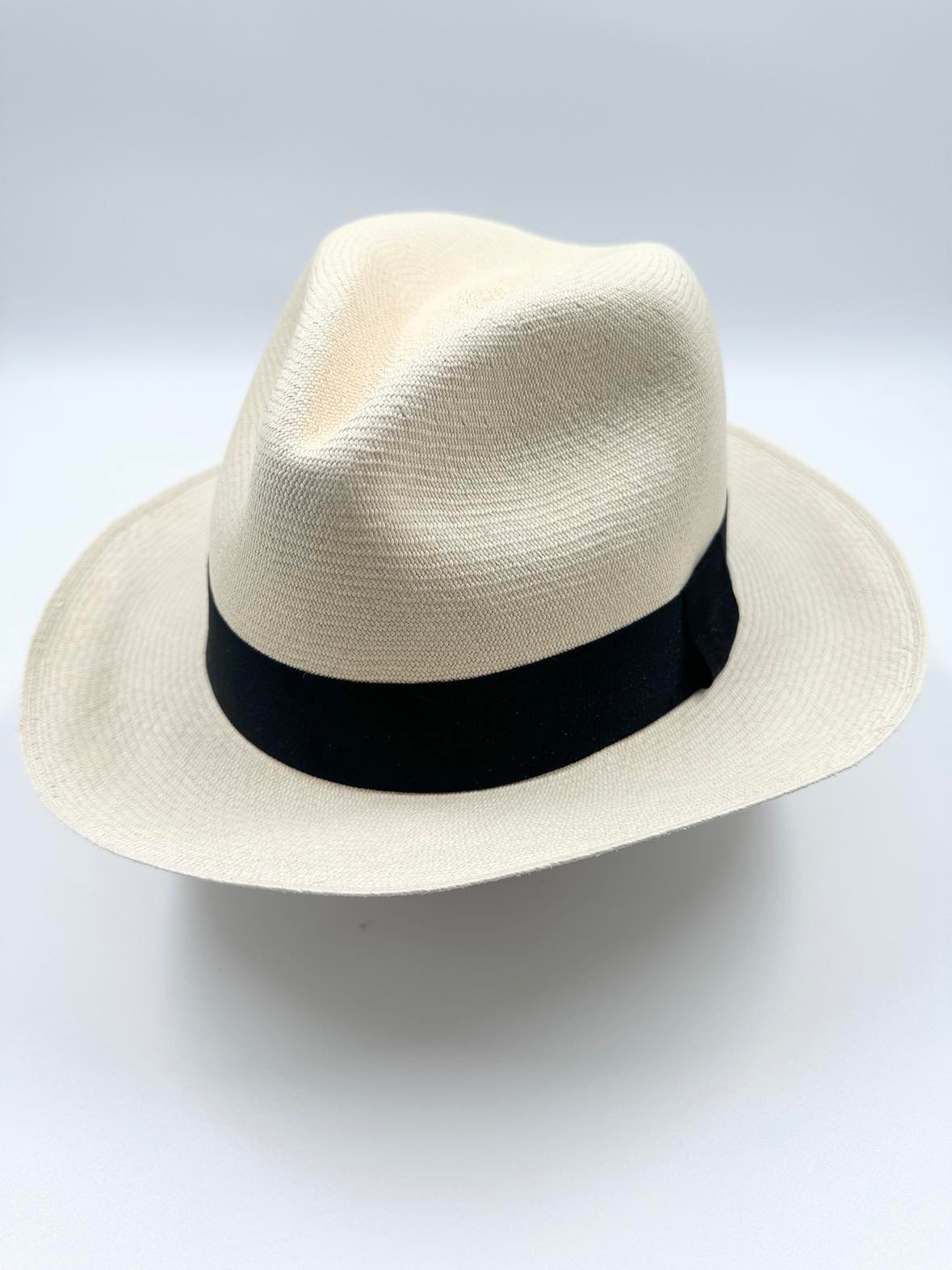 Ægte Montecristi Fedora Panama Hat med en kvalitet på 21-22 fletninger pr. inch - håndflettet og unik